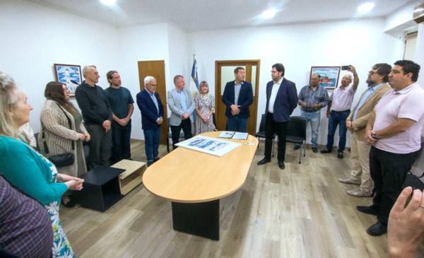 Biss recibió a la delegación de Gales