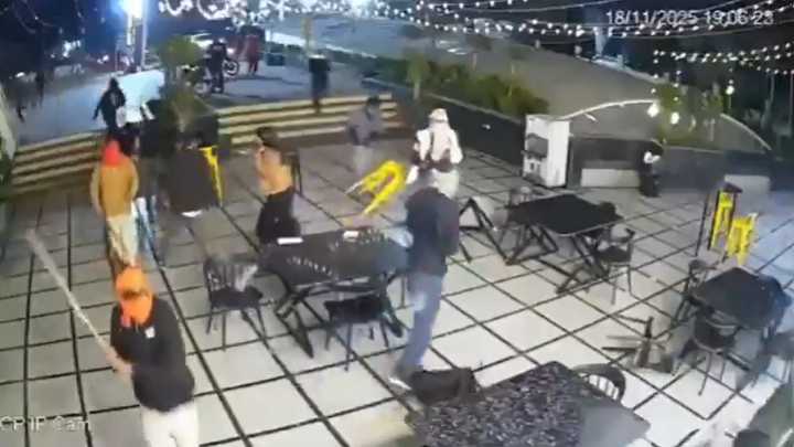 Masked men, armed with swords and sticks, vandalise Bhopal cafe; four detained