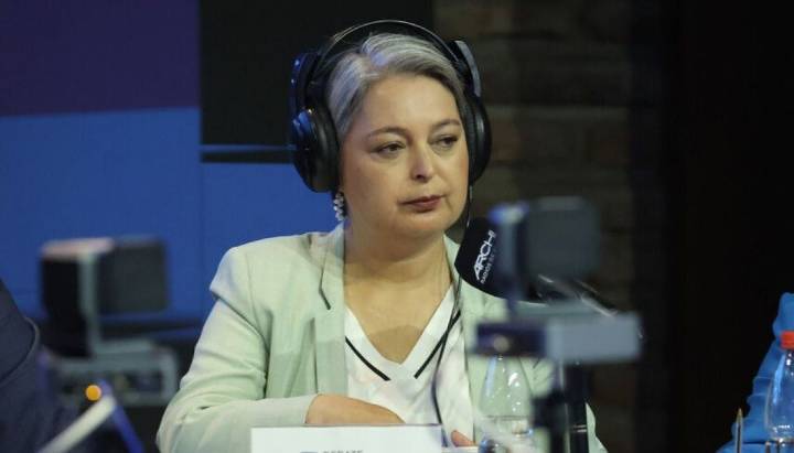 Jara y propuestas migratorias: "Es antihumanitario poner tanques a las personas"