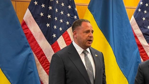 Zelenskyy chief of staff resigns after anti