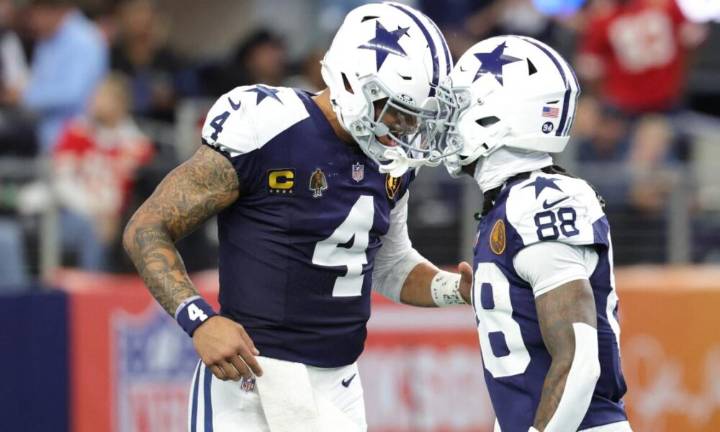 Cowboys exhiben su poder ofensivo y complican el camino de Chiefs rumbo a los Playoffs en Thanksgiving