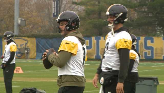 Aaron Rodgers questionable for Steelers-Bears with broken wrist