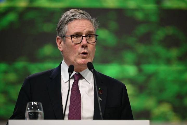 Are the knives out for Keir Starmer?