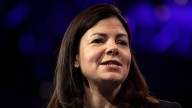 New Hampshire prohíbe oficialmente las ciudades santuarios tras dos proyectos de ley firmados por la gobernadora Kelly Ayotte