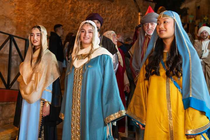 L’Alcora revive la Edad Media con una multitudinaria segunda jornada de Al