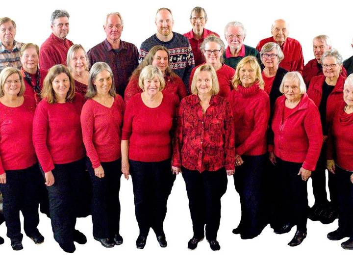 Sault choir brings Christmas show to new venue
