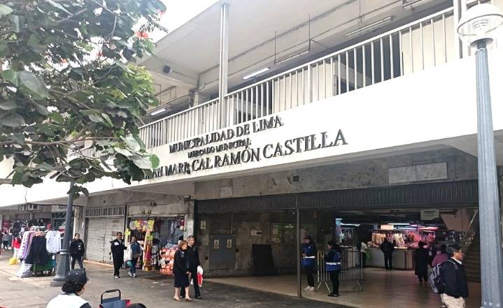 INEI: precios al consumidor de Lima Metropolitana bajaron 0,10% en octubre 2025