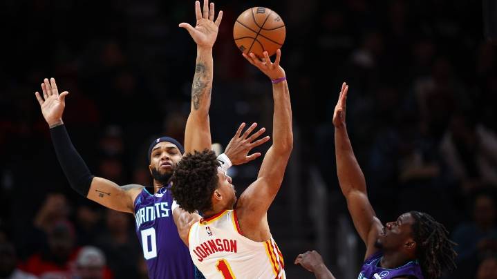 Jalen Johnson scores 28 and lifts Hawks over Hornets 113