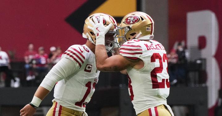 Brock Purdy throws 3 TDs in return from toe injury, 49ers cruise to 41