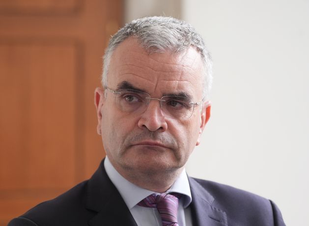 Government accused of ‘sting in the tail’ to middle income workers as €10 budget hike will not apply to new benefit