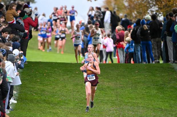 Class 2A cross country: Como Park sweeps individual, team boys titles