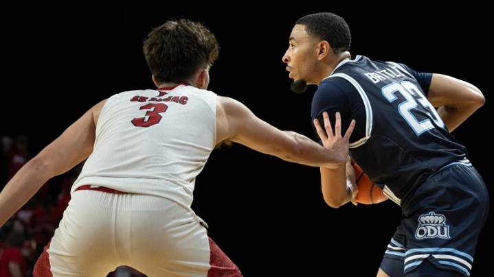 Hot start fades as Old Dominion falls to Miami (OH) in season opener