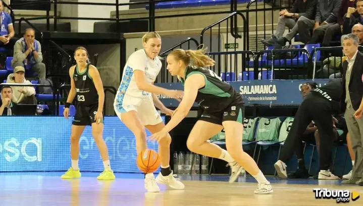 El atasco de Perfumerías Avenida se rompe en el momento oportuno en Salamanca