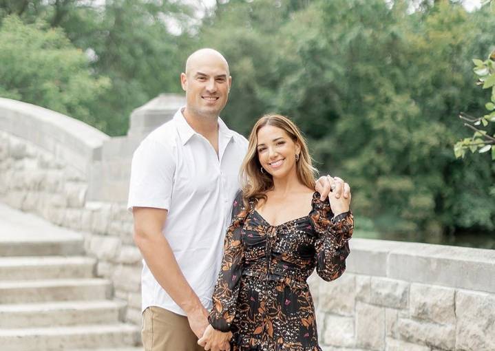 Who Is Mike Kafka’s Wife Alli? Children, Parents, Net Worth & More About NFL Coach Here's everything to know about the New York Giants' offensive coordinator Mike Kafka's wife, children, family and mo