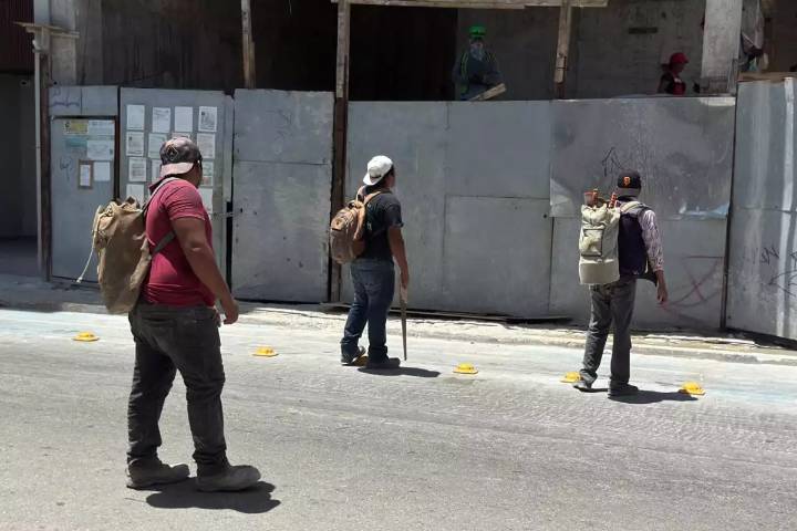 Más de 100 mil obreros se quedaron sin trabajo en Quintana Roo y siguen paralizadas las obras