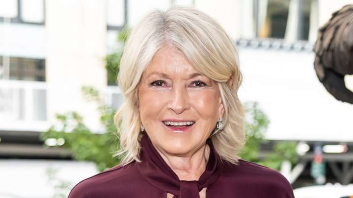 Martha Stewart Adds This Underrated Spice To Her Homemade Apple Butter