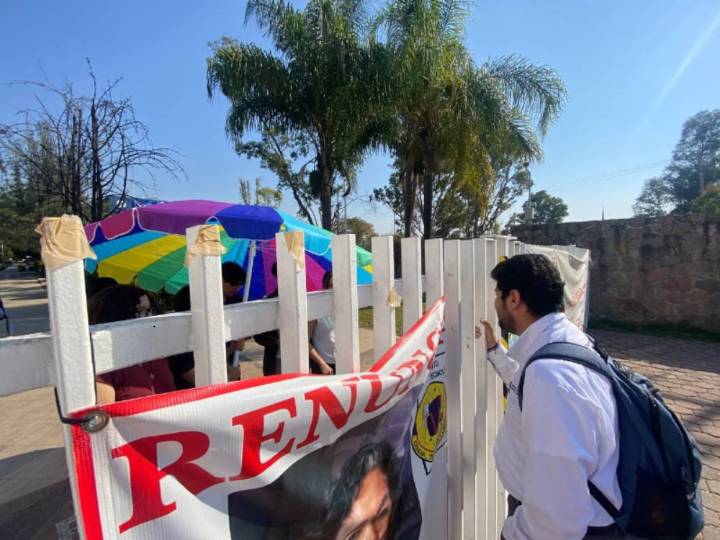 Estudiantes del ITL anuncian nueva marcha ante falta de respuesta del TecNM