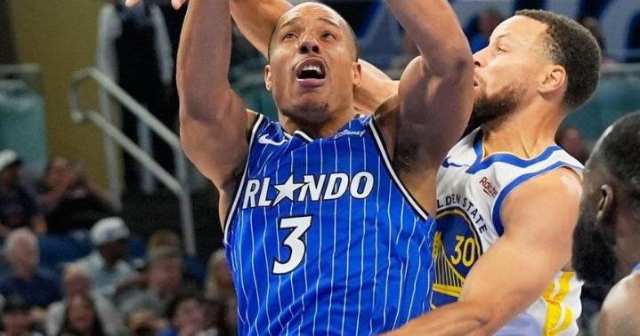 Magic turn back Warriors 121