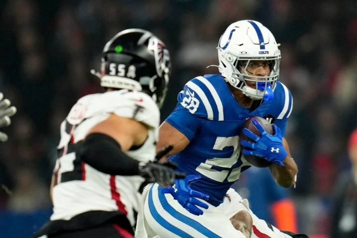 Taylor's touchdown in overtime propels Colts over Falcons in Berlin