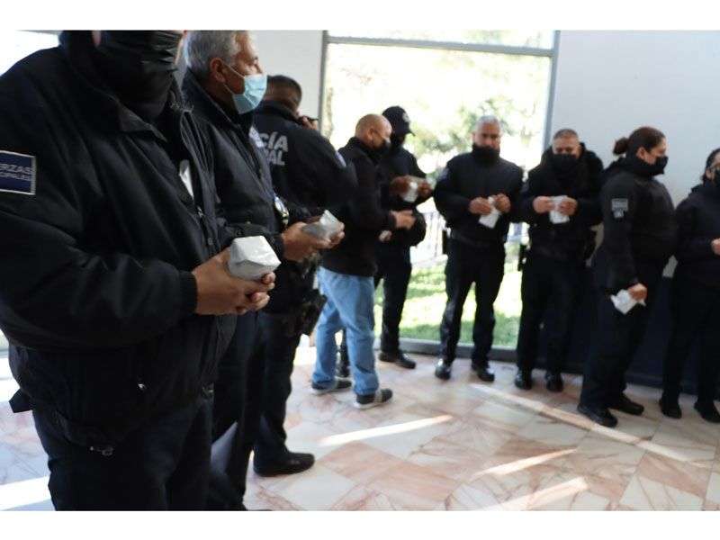 Realizan examen antidoping a agentes municipales