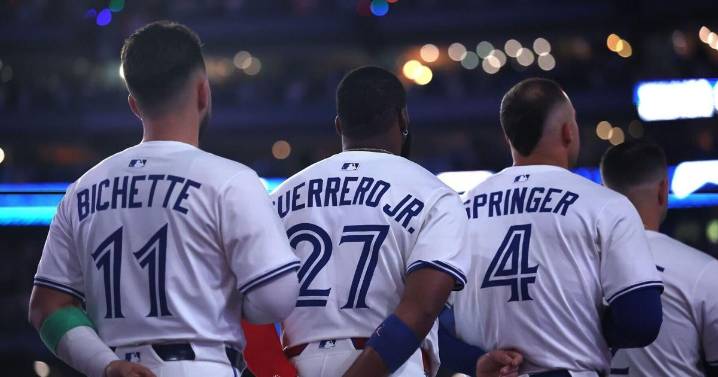 Jays can’t afford to let Bo Bichette leave in free agency