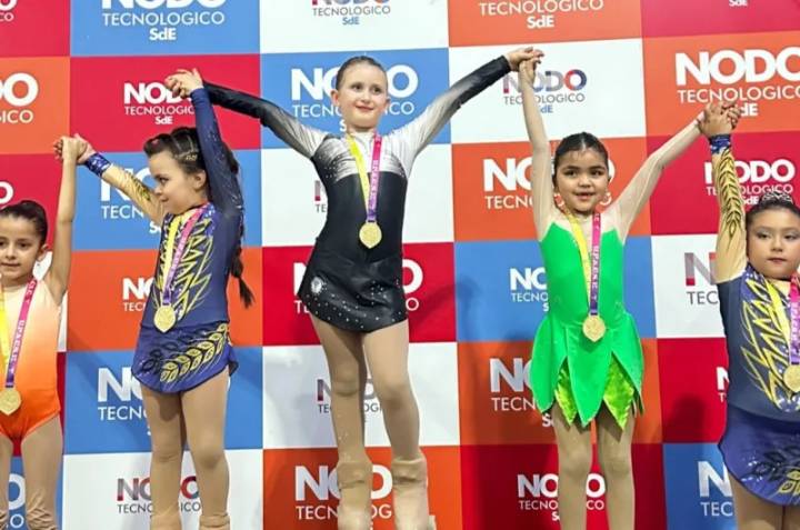 La Escuela de Patín Saint Germain brilló en el Torneo de UPACSE con 13 primeros puestos