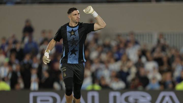 El motivo por el que Dibu Martínez no será titular en el amistoso de la Selección ante Angola