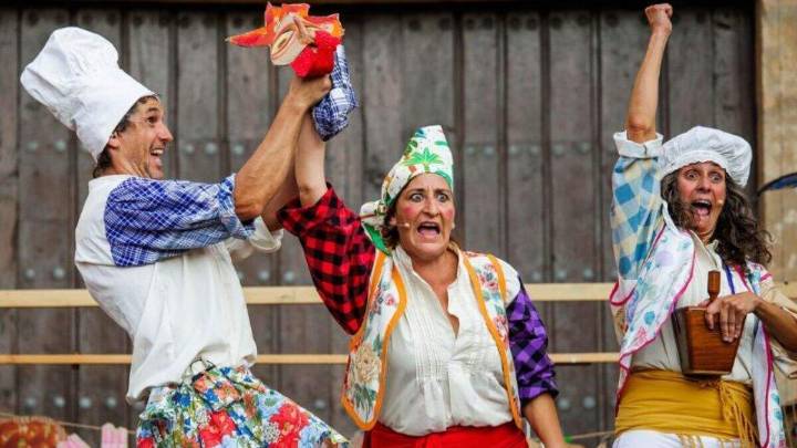 Teatro familiar en La Almunia: de los Titiriteros de Binéfar a LaMona Danza