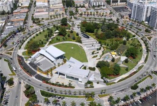 Happy 100th birthday Hollywood with bands, laser lights and free winter festivities
