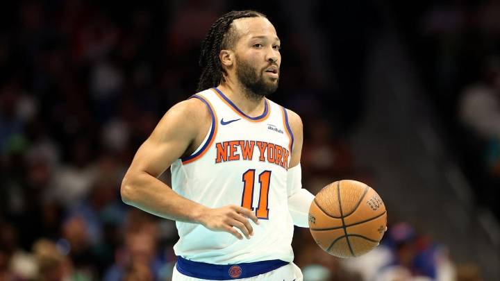 All Knicks starters score in double figures in romp over Hornets