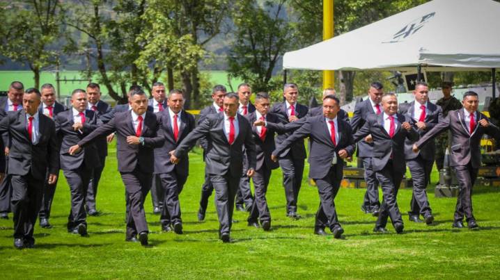 La Primera Brigada del Ejército Nacional honró a 40 soldados que culminaron 20 años de servicio