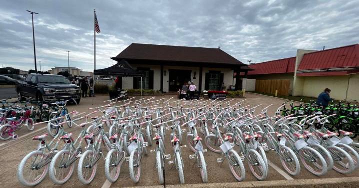 Gordon McKernan continues annual bike giveaway across Louisiana