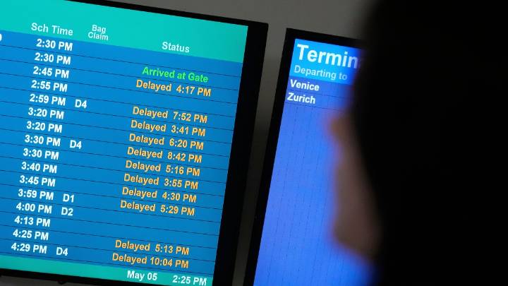 O’Hare flight cancellations exceed 600 due to winter storm,