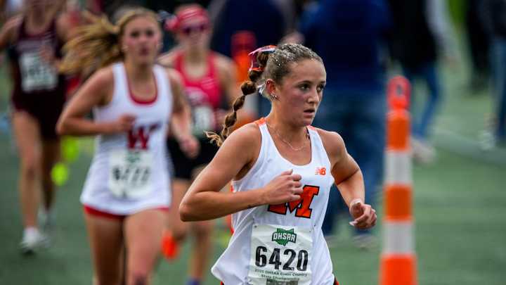 Irelyn Johnson makes Marlington history with cross country state title