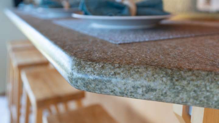Say Goodbye To Flat Edges: This Elegant Kitchen Countertop Trend Is Taking Over In 2026