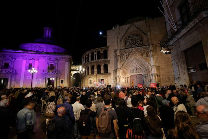 Las víctimas tachan de "indigna" la declaración de Mazón