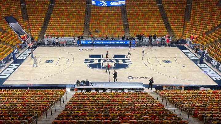 Utah State Basketball Smothers Miners In 2nd Half