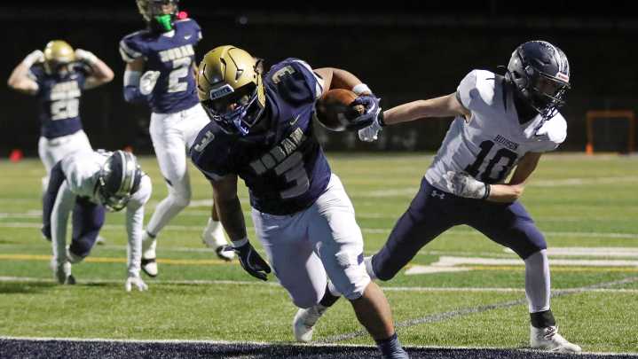Hoban rolls Hudson to set up OHSAA playoff showdown with Walsh