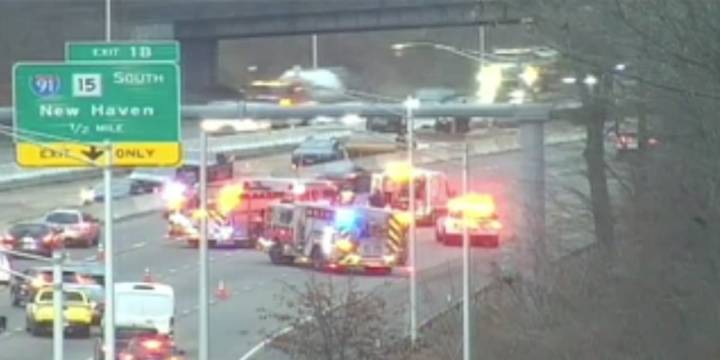 Multi-vehicle crash causes lane closures on I-691 in Meriden, CT DOT reports