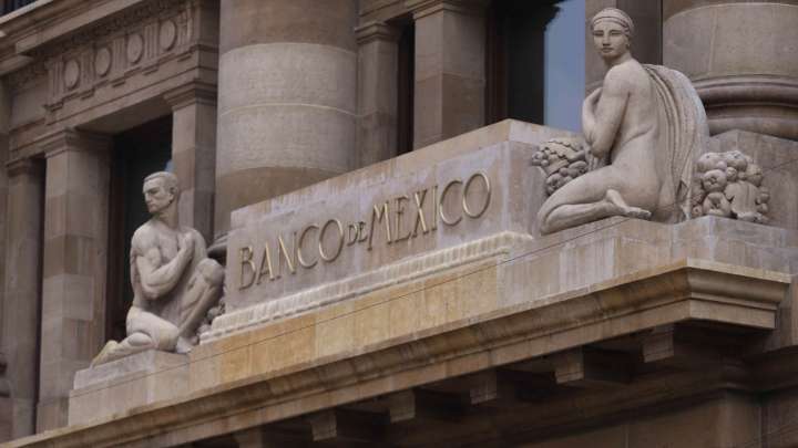 Banxico Ajusta Nuevamente Previsión de Crecimiento Económico 2025: Así Queda el PIB en México
