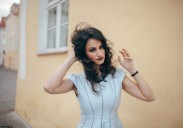 «La poesía debe ser juzgada como una manifestación artística más»