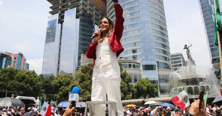 #PolíticaConfidencial: Rojo de la Vega brilla en su informe, pero se le mueven los estados del mapa