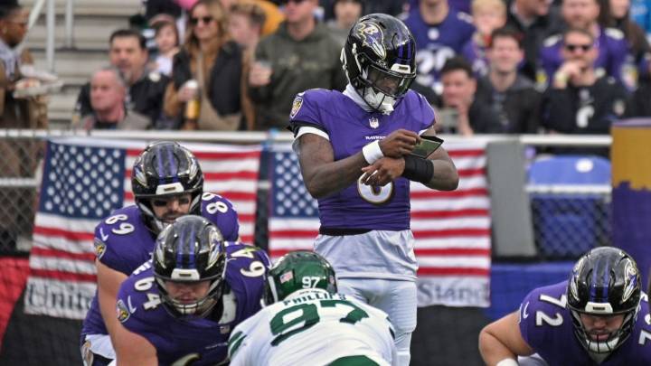 Ravens' Lamar Jackson has toe injury before Thanksgiving game