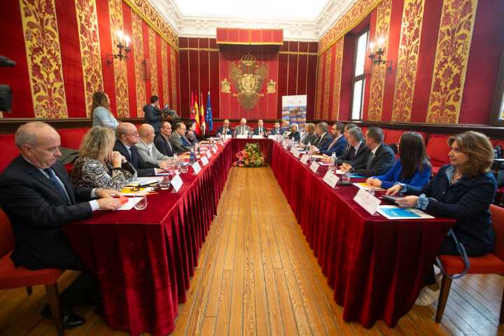 Toledo une a las ciudades Patrimonio con la universidad