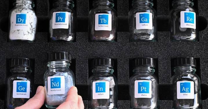 China suspende la exportación de tres metales raros a Estados Unidos