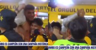 Le sacaron hasta la camiseta: Periodista de TNT Sports desata locura en camarín de Coquimbo tras coronarse campeón