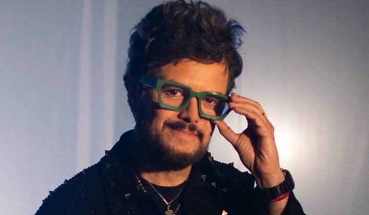 Aleks Syntek suspende su gira 2025 por motivos de salud