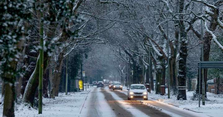 Cold weather warning issued with snow expected as temperatures plummet to