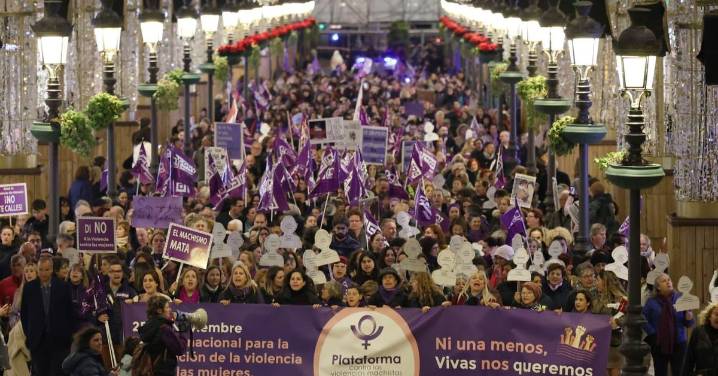 Málaga alza la voz contra la violencia de género: "No para de crecer y no vamos a retroceder"