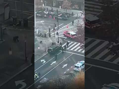 Two National Guard troops shot near White House #shorts